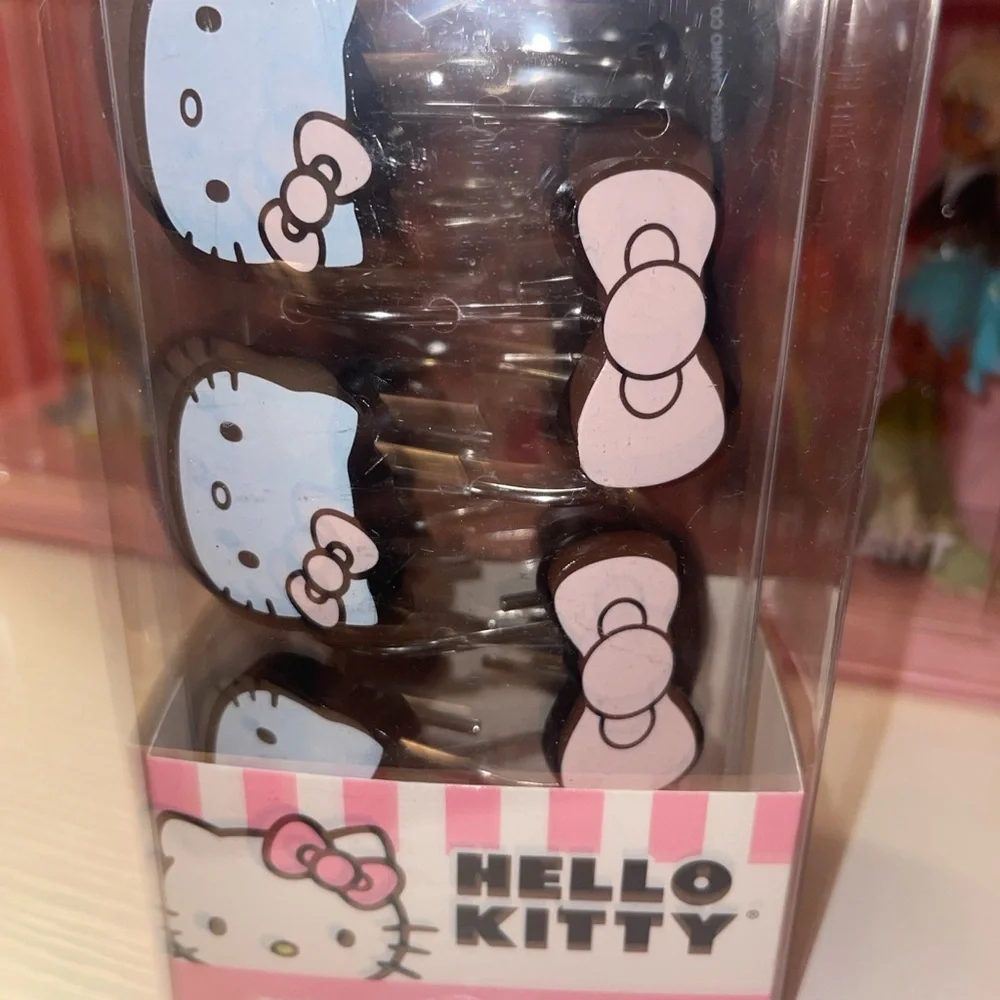 Hello Kitty Pink shower Curtain Hooks